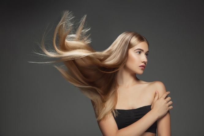 Balsamo per capelli lisci