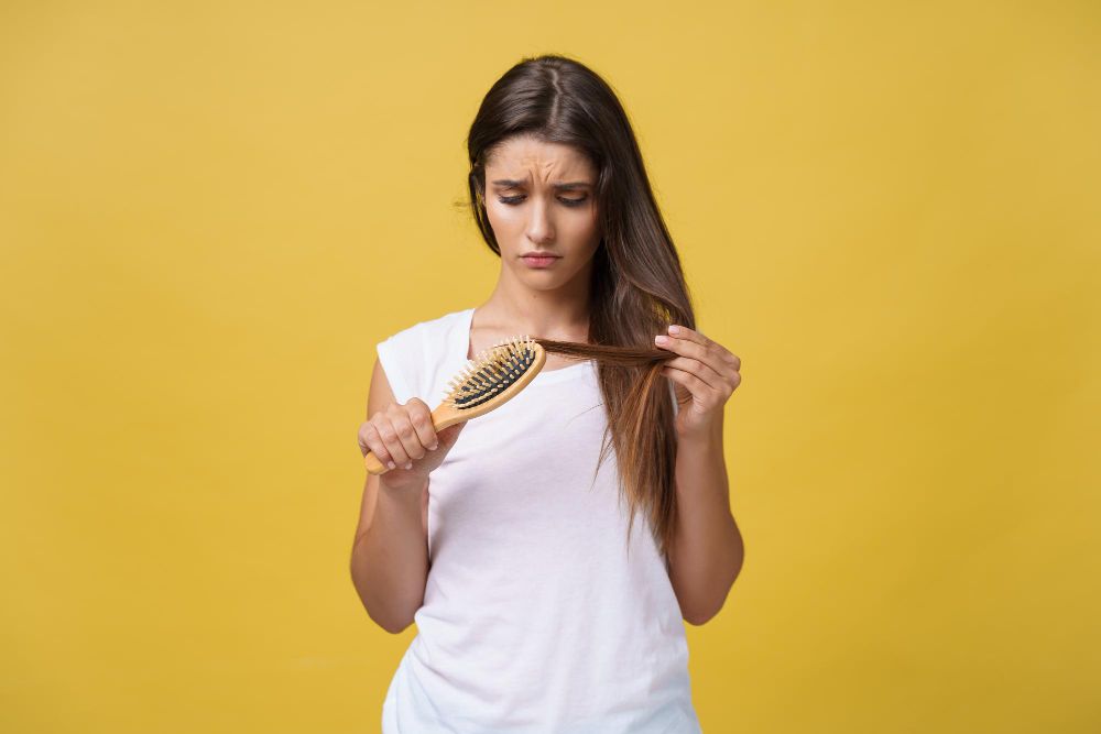 Il fastidioso problema dei capelli che si spezzano